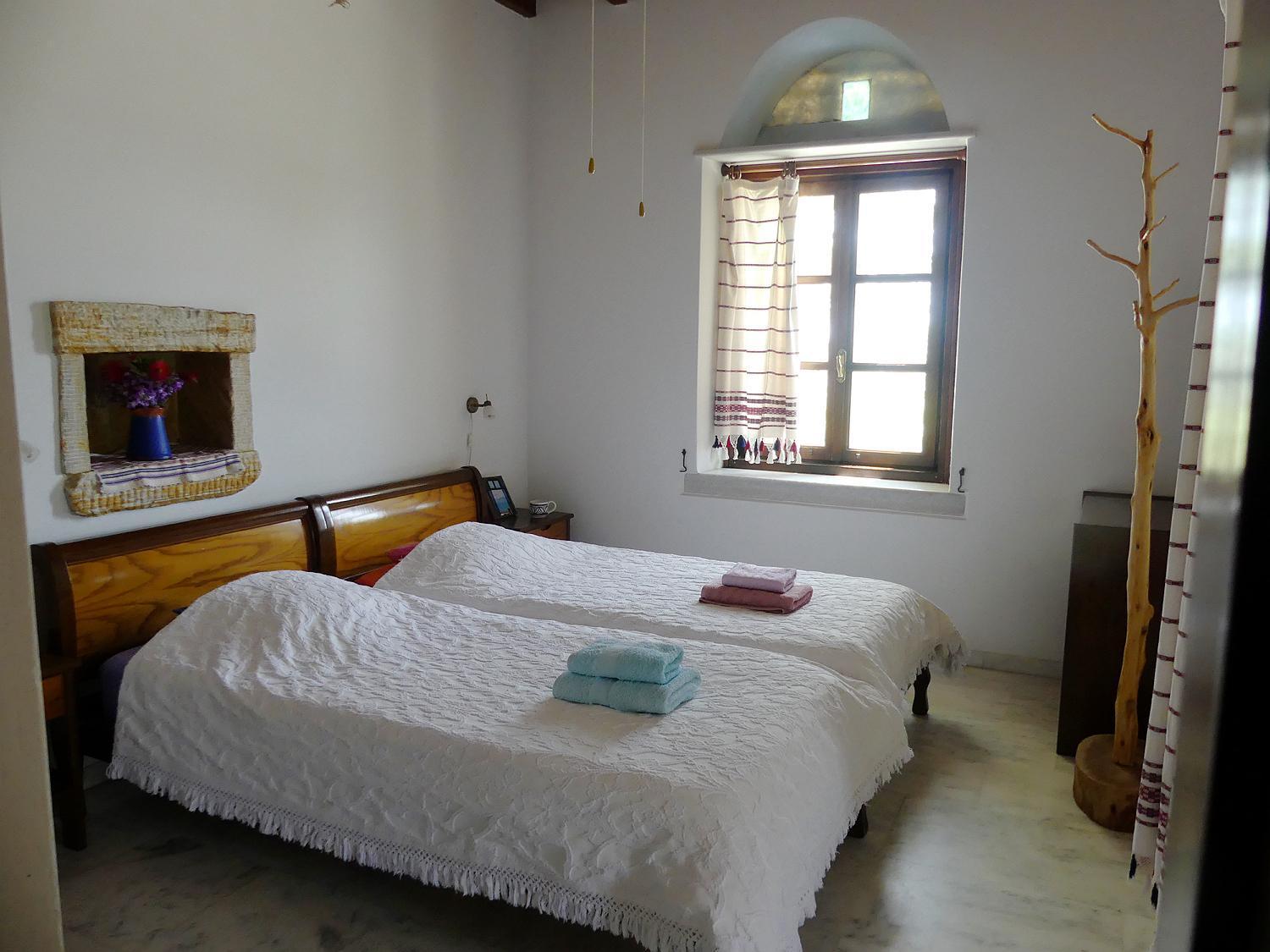Traditional Stone-built Azalas Appartement